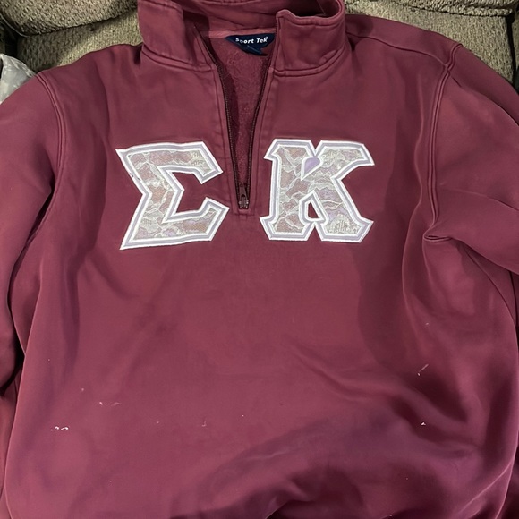 Sweater - Picture 1 of 3